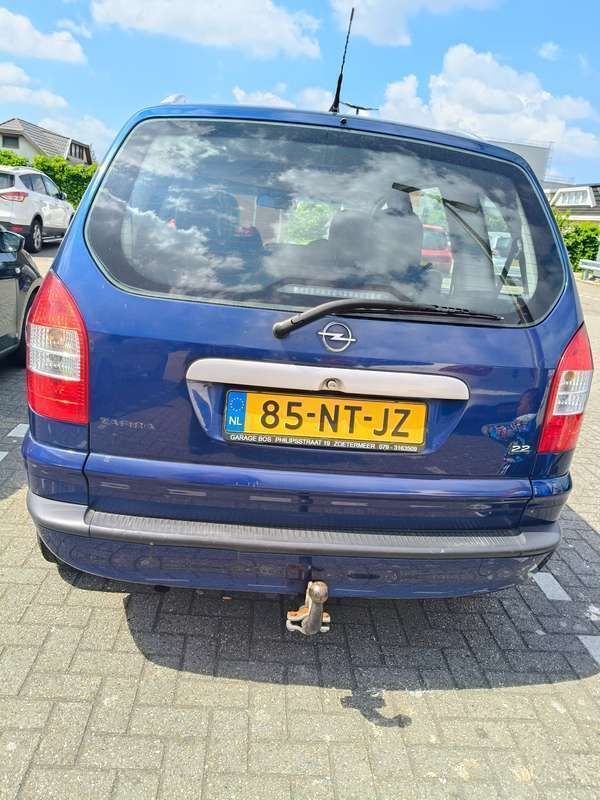 Afbeelding 2/3