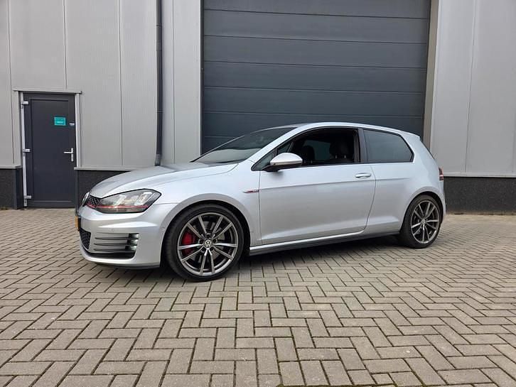 Occasion 2013 VW Golf VII GTI | € 9.750 (Super prijs) - Afbeelding 1/4