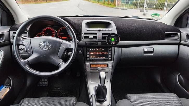 Gebruikt 2006 Toyota Avensis | € 2.850 (Eerlijke prijs) - Afbeelding 1/4
