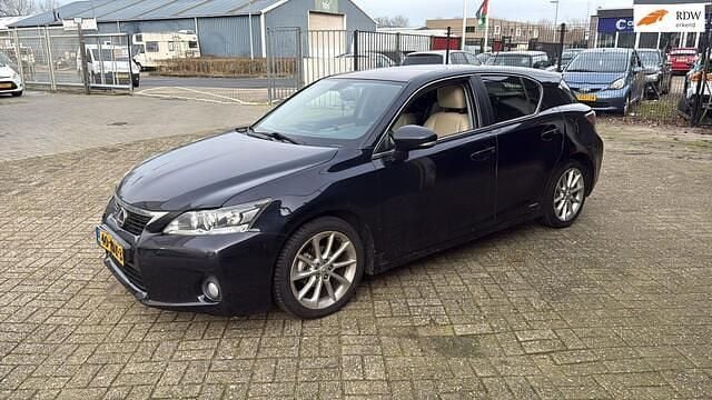 Zwart Occasion 2012 Lexus CT200h Business Edition Hatchback | € 4.950 (Super prijs) - Afbeelding 1/4