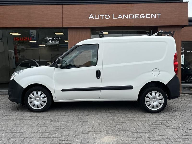 Bestelauto Gebruikt 2017 Opel Combo Edition MPV | € 7.650 (Eerlijke prijs) - Afbeelding 1/4