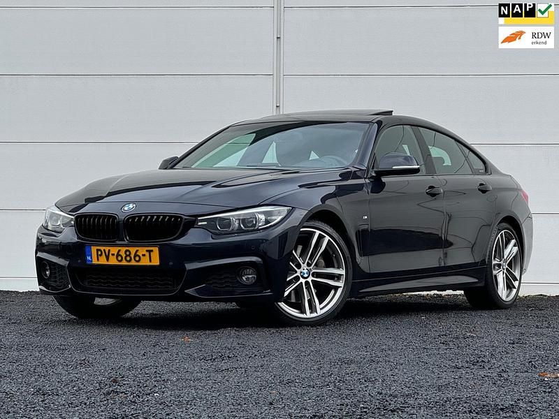 Zwart Gebruikt 2017 BMW 440 M Sport Coupé | € 33.945 (Goede deal) - Afbeelding 1/4