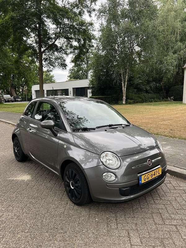 Grijs Gebruikt 2015 Fiat 500 Pop Hatchback | € 5.750 (Eerlijke prijs) - Afbeelding 1/4