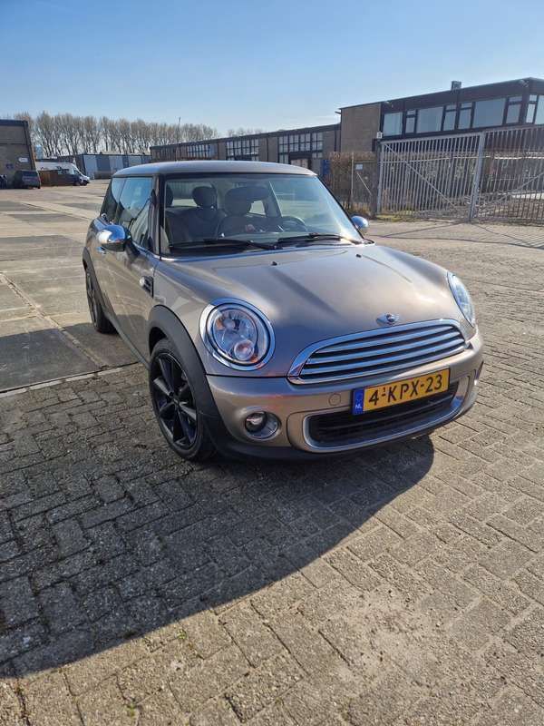 Grijs Gebruikt 2013 Mini Cooper Chili Hatchback | € 8.500 (Super prijs) - Afbeelding 1/4