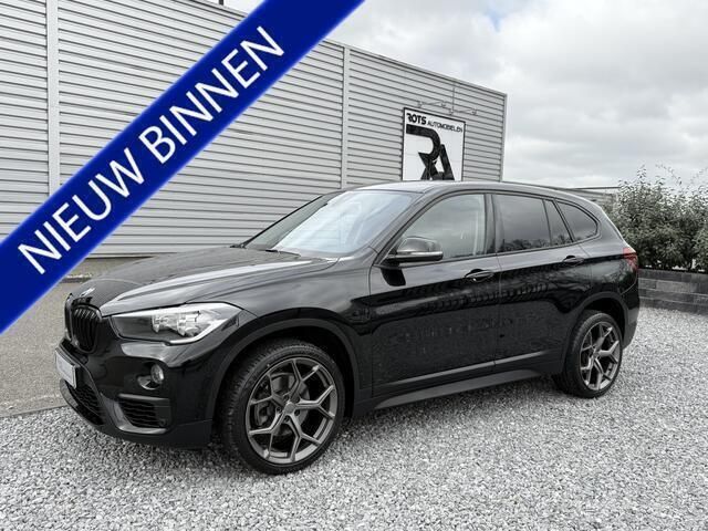 Zwart Gebruikt 2019 BMW X1 Executive SUV | € 25.950 (Goede deal) - Afbeelding 1/4