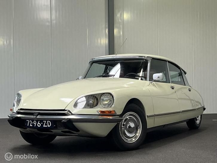 Wit Occasion 1973 Citroën DS Sedan | € 29.945 - Afbeelding 1/3