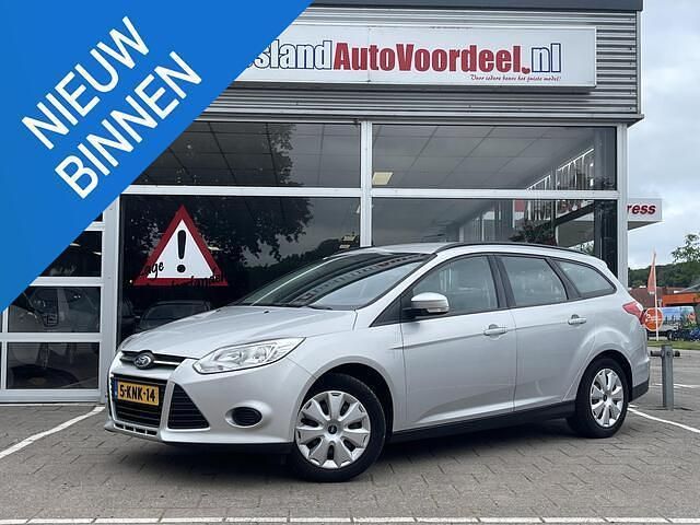 Grijs Gebruikt 2013 Ford Focus Trend Stationwagen | € 4.249 (Eerlijke prijs) - Afbeelding 1/4