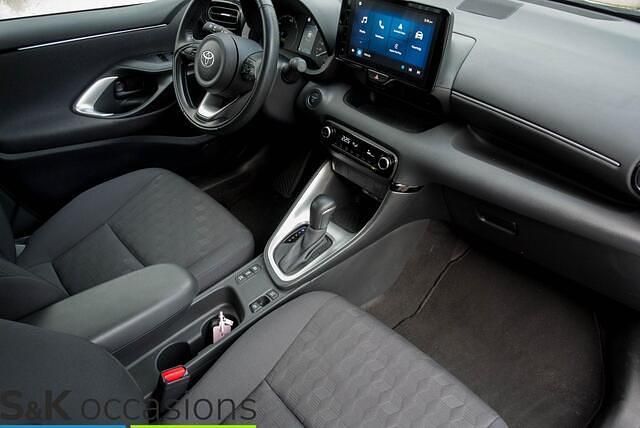 Occasion Toyota Yaris Business Edition 116 PK (85 kW) 2024 Wit Hatchback
