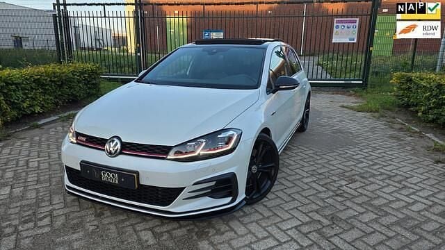 Wit Gebruikt 2019 VW Golf VII GTI Hatchback | € 26.950 (Goede deal) - Afbeelding 1/4