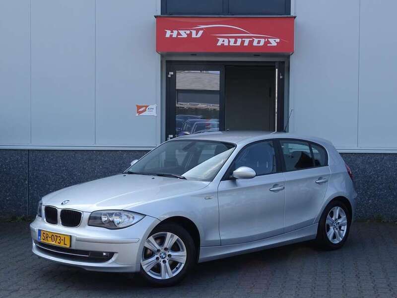 Grijs Gebruikt 2009 BMW 116 Executive Hatchback | € 3.999 (Goede deal) - Afbeelding 1/3