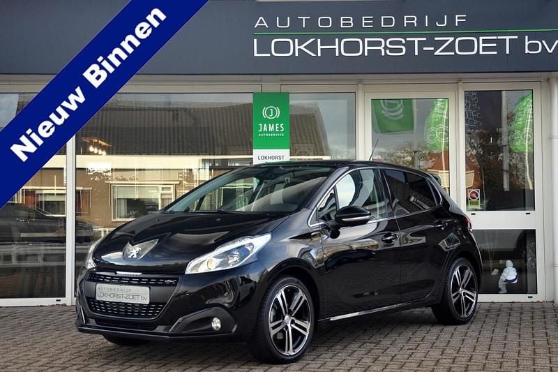 Zwart Gebruikt 2019 Peugeot 208 GT-line Hatchback | € 11.250 (Super prijs) - Afbeelding 1/4