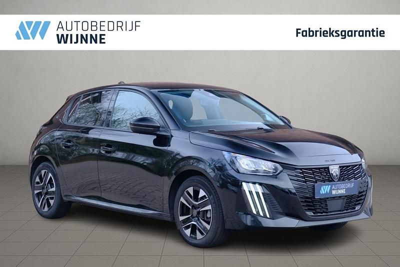 Occasion Peugeot 208 Allure 101 PK (74 kW) 2025 Zwart Hatchback
