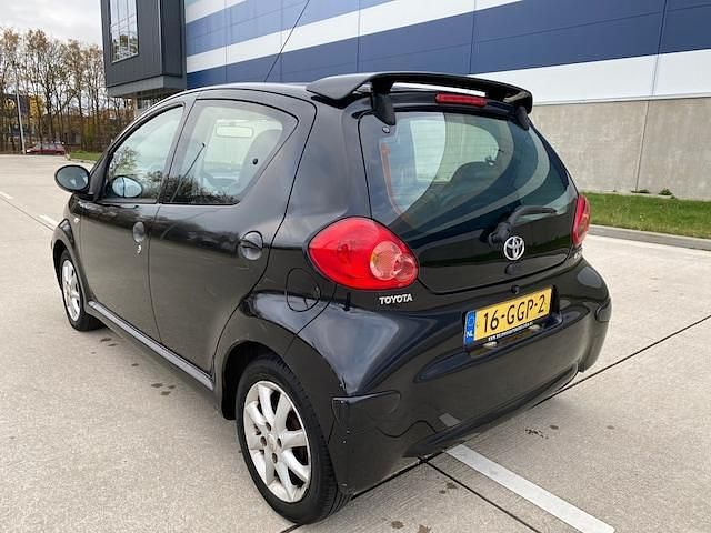 Occasion Toyota Aygo 2008 Zwart Hatchback