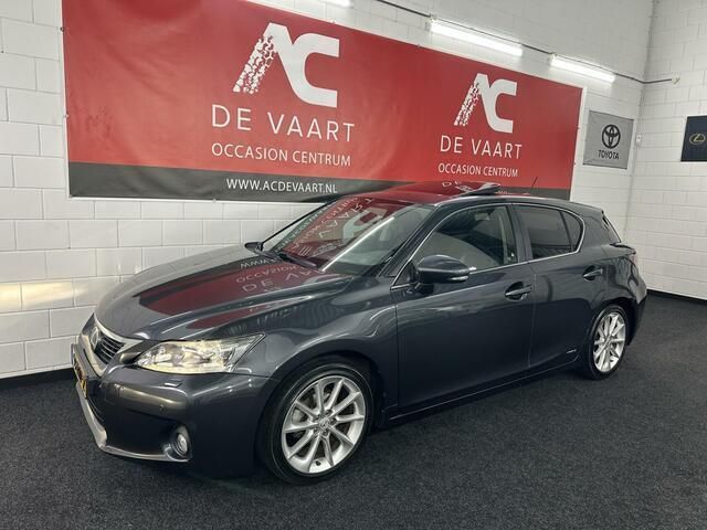 Grijs Gebruikt 2011 Lexus CT200h Luxury Line Hatchback | € 14.999 (Duur) - Afbeelding 1/4