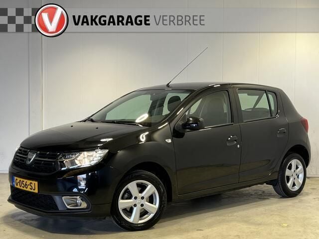 Zwart Gebruikt 2017 Dacia Sandero Lauréate Hatchback | € 9.940 (Eerlijke prijs) - Afbeelding 1/4