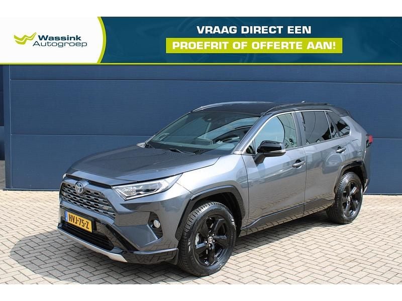 Grijs Gebruikt 2021 Toyota RAV4 SUV | € 32.890 (Eerlijke prijs) - Afbeelding 1/4