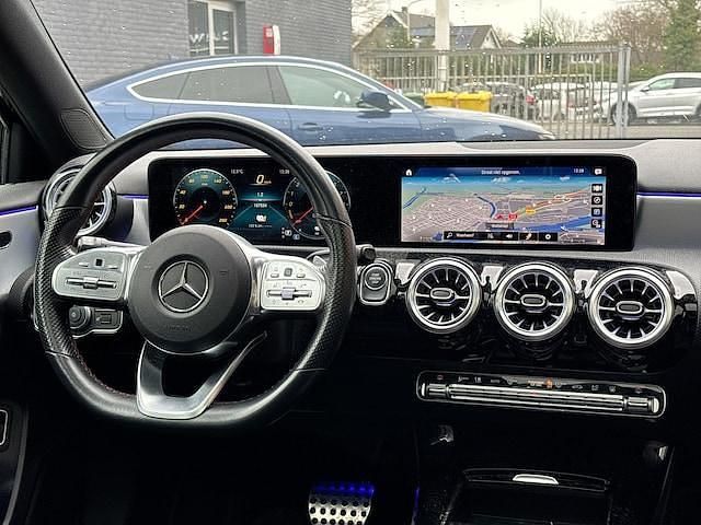 Occasion Mercedes A250 AMG 218 PK (160 kW) 2022 Zwart Hatchback