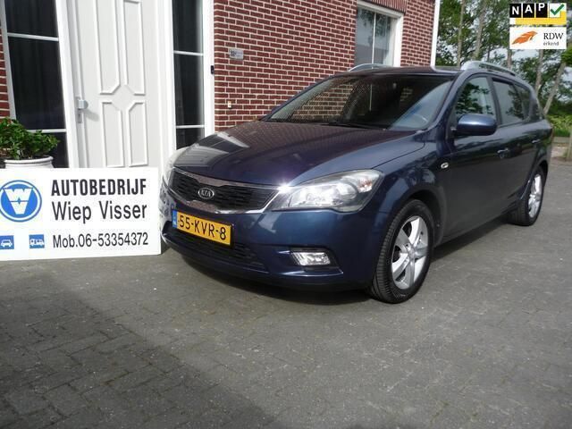 Blauw Gebruikt 2010 Kia Ceed Hatchback | € 3.495 (Eerlijke prijs) - Afbeelding 1/4