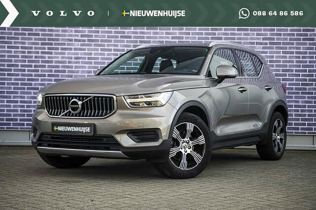 Grijs Gebruikt 2021 Volvo XC40 Inscription SUV | € 31.899 (Goede deal) - Afbeelding 1/4