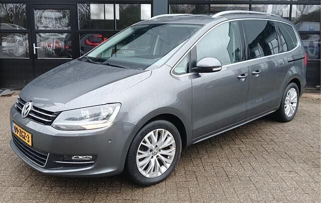 Occasion VW Sharan Highline 150 PK (110 kW) 2012 Grijs MPV