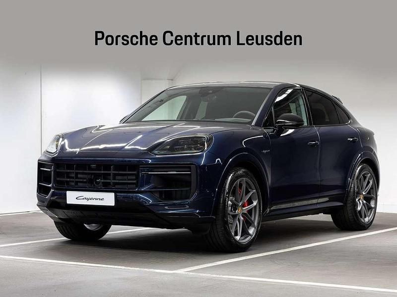 Blauw Nieuw 2025 Porsche Cayenne S E-Hybrid SUV | € 196.024 - Afbeelding 1/4