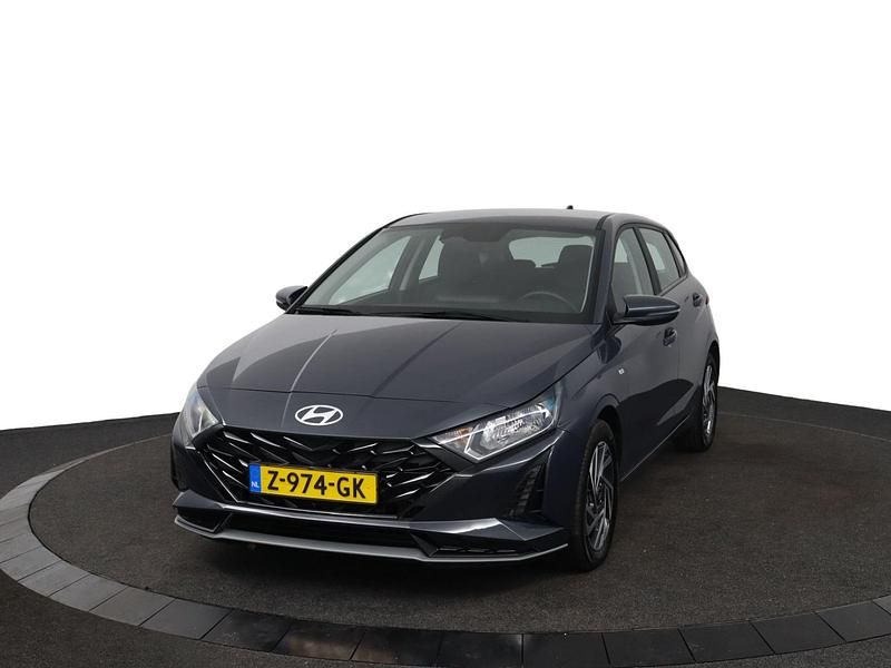 Occasion Hyundai i20 Comfort 99 PK (72 kW) 2024 Grijs Hatchback