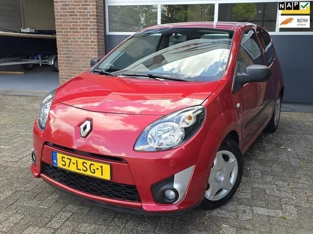 Rood Gebruikt 2010 Renault Twingo Authentique Hatchback | € 3.795 (Eerlijke prijs) - Afbeelding 1/4