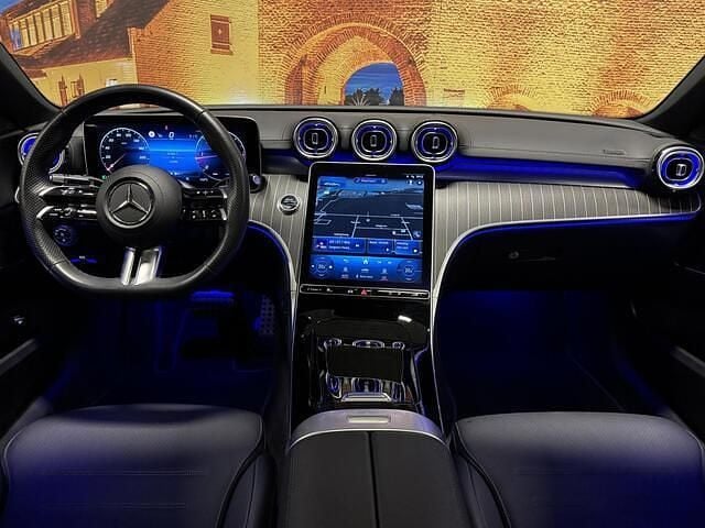 Occasion Mercedes C300 AMG line 266 PK (195 kW) 2023 Blauw (metallic) Sedan