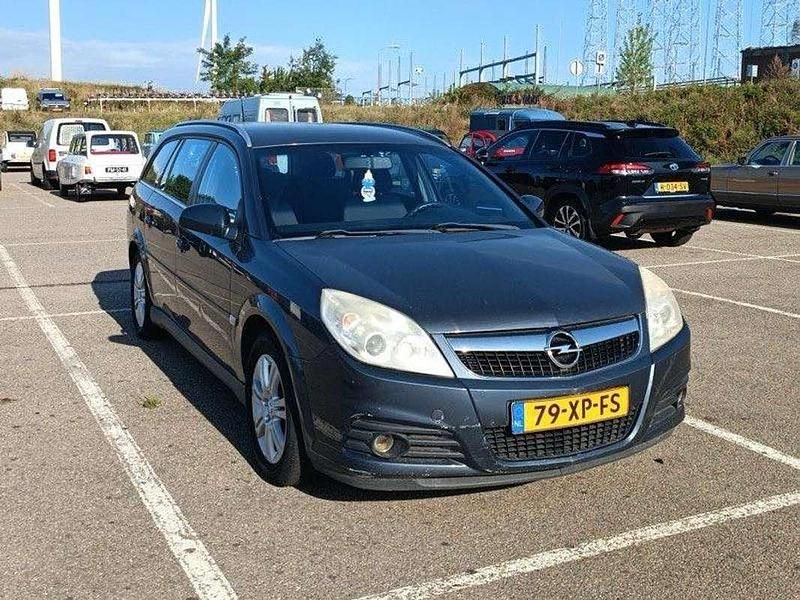 Grijs Occasion 2007 Opel Vectra Stationwagen | € 1.900 (Eerlijke prijs) - Afbeelding 1/4