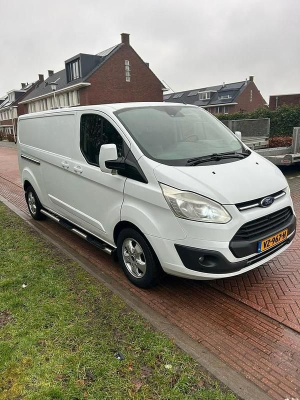 Wit Occasion 2016 Ford Transit Custom Limited | € 7.500 (Super prijs) - Afbeelding 1/4