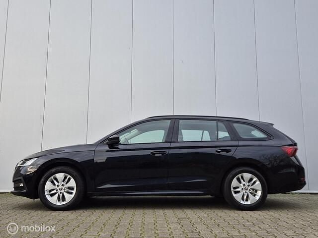 Occasion Skoda Octavia 110 PK (80 kW) 2021 Zwart Stationwagen