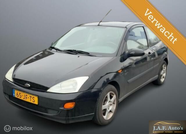 Zwart Gebruikt 2002 Ford Focus Hatchback | € 1.250 (Eerlijke prijs) - Afbeelding 1/4