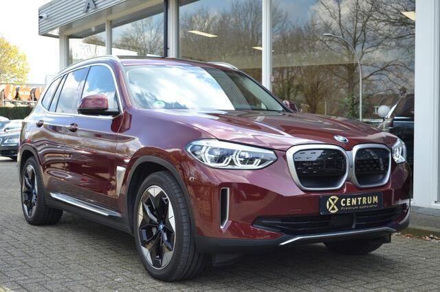 Occasion BMW iX Executive 210 kW (286 PK) 2021 Rood SUV