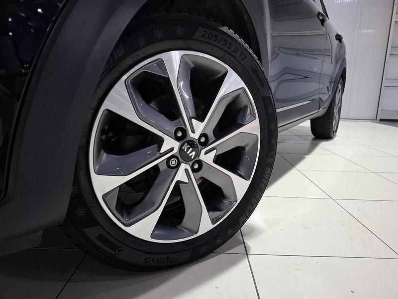 Occasion Kia Stonic 101 PK (74 kW) 2019 Zwart SUV