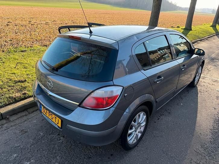 Occasion Opel Astra 89 PK (65 kW) 2004