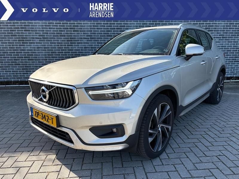 Bruin Gebruikt 2018 Volvo XC40 Inscription SUV | € 28.899 (Super prijs) - Afbeelding 1/4