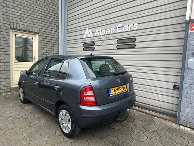 Occasion Skoda Fabia Classic 75 PK (55 kW) 2004 Grijs Hatchback