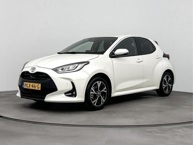 Wit Nieuw 2025 Toyota Yaris Edition Hatchback | € 28.745 (Goede deal) - Afbeelding 1/4