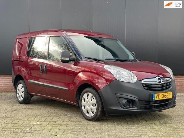Rood Gebruikt 2013 Opel Combo MPV | € 3.800 (Eerlijke prijs) - Afbeelding 1/4