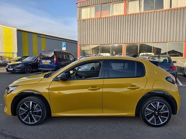 Occasion Peugeot 208 GT-line 101 PK (74 kW) 2020 Geel (metallic) Hatchback