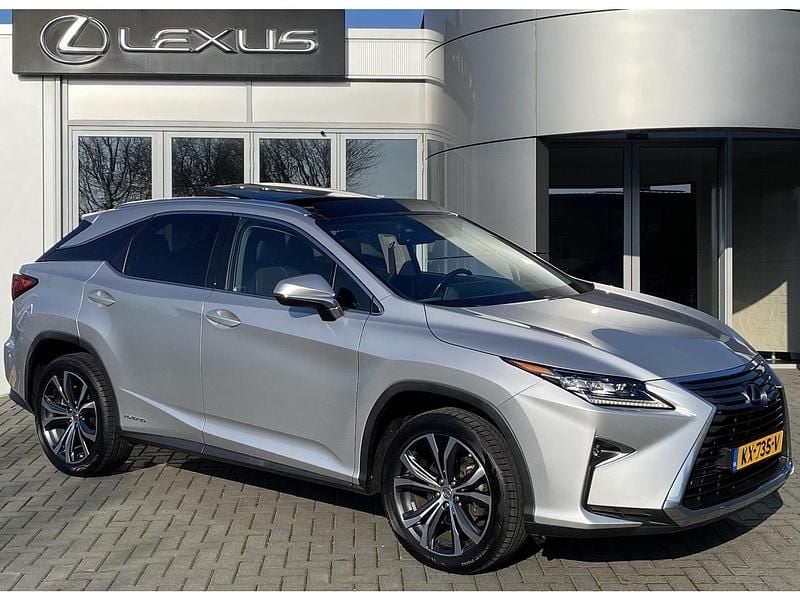 Grijs Occasion 2017 Lexus RX450h Luxury Line SUV | € 36.900 (Eerlijke prijs) - Afbeelding 1/4