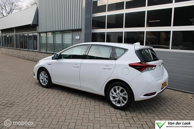 Occasion Toyota Auris 136 PK (100 kW) 2017 Wit Hatchback