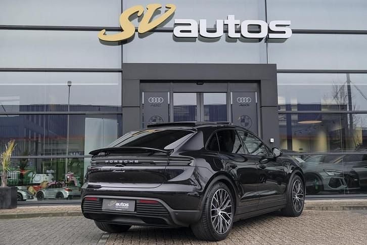 Occasion Porsche Macan 330 kW (449 PK) 2024 Zwart (metallic) SUV