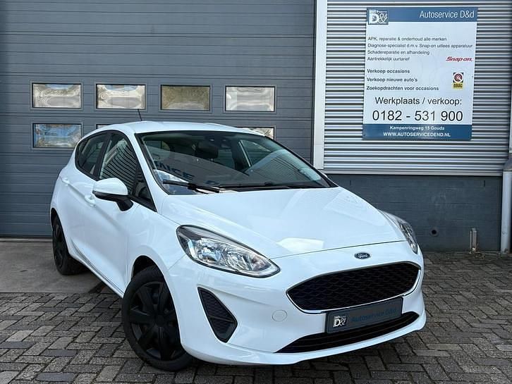 Occasion Ford Fiesta Trend 70 PK (51 kW) 2019 Wit Hatchback