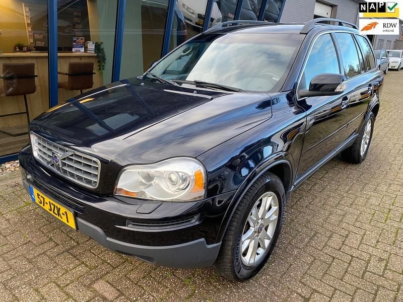 Zwart Gebruikt 2009 Volvo XC90 Summum SUV | € 11.945 (Eerlijke prijs) - Afbeelding 1/4