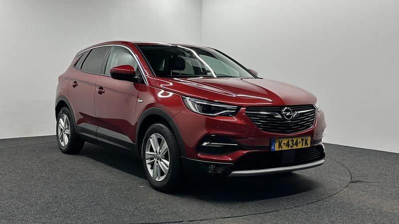 Occasion Opel Grandland X Business Elegance 131 PK (96 kW) 2021 Rood SUV