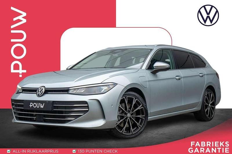 Grijs (metallic) Occasion 2025 VW Passat Business Stationwagen | € 41.900 (Goede deal) - Afbeelding 1/4