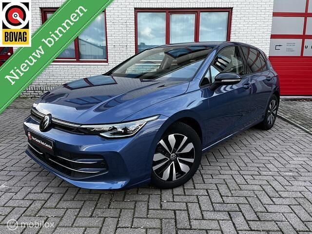 Occasion VW Golf VIII Goal 150 PK (110 kW) 2025 Blauw (metallic) Hatchback