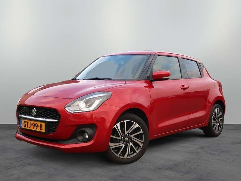 Rood Gebruikt 2022 Suzuki Swift Style Hatchback | € 16.999 (Eerlijke prijs) - Afbeelding 1/4