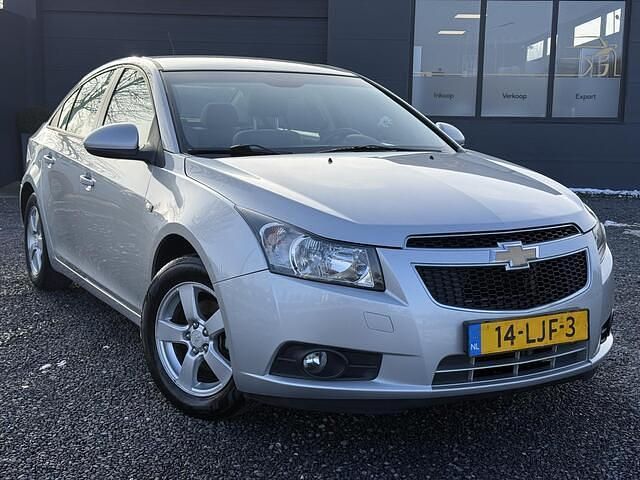 Occasion Chevrolet Cruze LS 113 PK (83 kW) 2010 Grijs Sedan